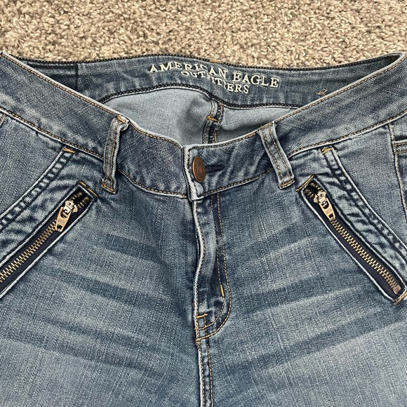 American Eagle Blue Denim Jeans - Picture 1 of 5